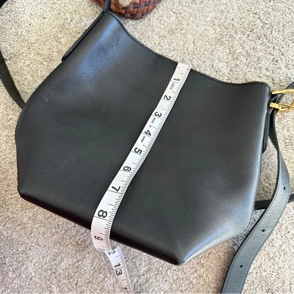 NWT Madewell Women’s The Essential Mini Bucket Tote Bag Crossbody Leather Black - Picture 14 of 16